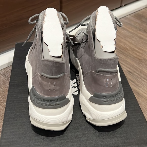 NIB Sorel Boots 7 - Picture 3 of 5